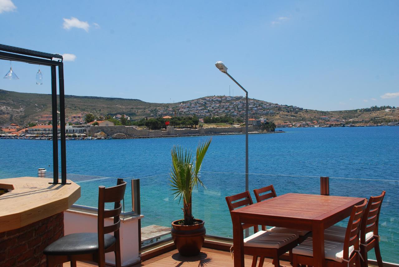 Foca Antik Otel Ngoại thất bức ảnh